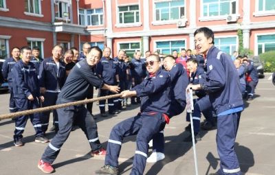 宝泰隆举办2023“薪火相传 再创辉煌”职工拔河比赛