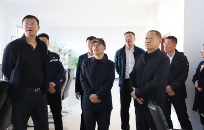 国家统计局黑龙江调查总队一行莅临宝泰隆参观调研