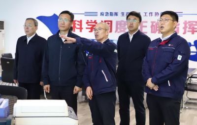 黑龙江省副省长张起翔莅临宝泰隆参观调研